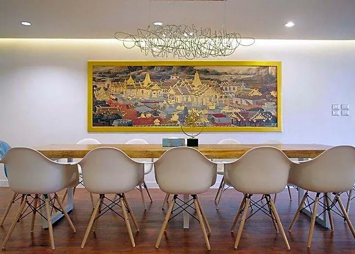 Benviar Tonson Apartahotel